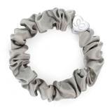 By Eloise London Silk Scrunchie Silver Heart Gumice za kosu za žene 1 kom Nijansa Moonlight