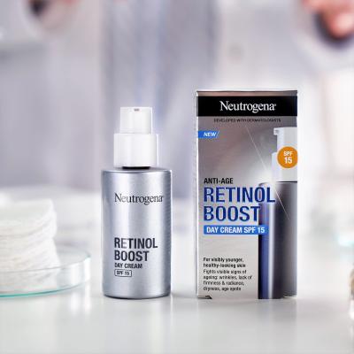 Neutrogena Retinol Boost Day Cream SPF15 Dnevna krema za lice 50 ml