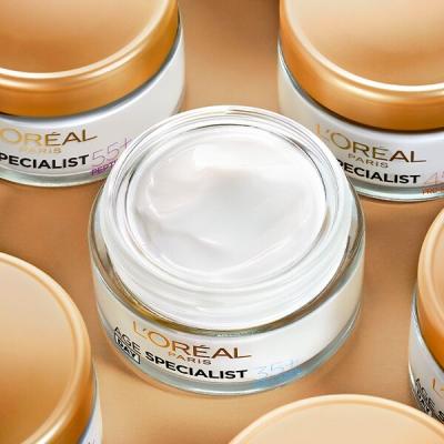L&#039;Oréal Paris Age Specialist 65+ Poklon set dnevna krema za kožu Age Specialist 65 SPF20 50 ml + noćna krema za kožu Age Specialist 65 50 ml