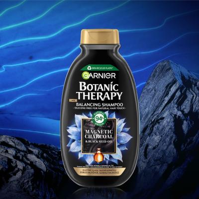 Garnier Botanic Therapy Magnetic Charcoal &amp; Black Seed Oil Šampon za žene 400 ml