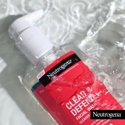 Neutrogena Clear &amp; Defend+ Facial Wash Gel za čišćenje lica 200 ml