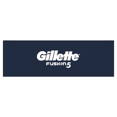 Gillette Fusion5 Poklon set aparat za brijanje Fusion5 1 kom + gel za brijanje Fusion Shave Gel Sensitive 200 ml