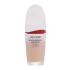 Shiseido Revitalessence Skin Glow Foundation SPF30 Puder za žene 30 ml Nijansa 240 Quartz