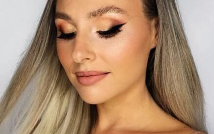 ANA: BRONZY GLOWY LOOK